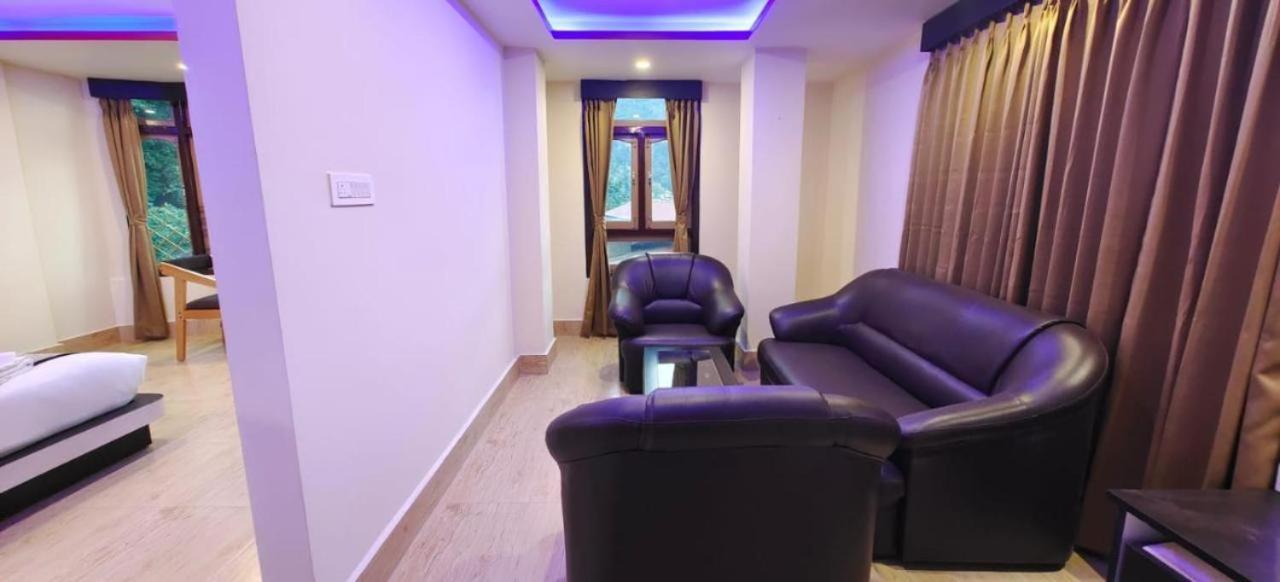 The Gangtok Heritage Inn Екстериор снимка